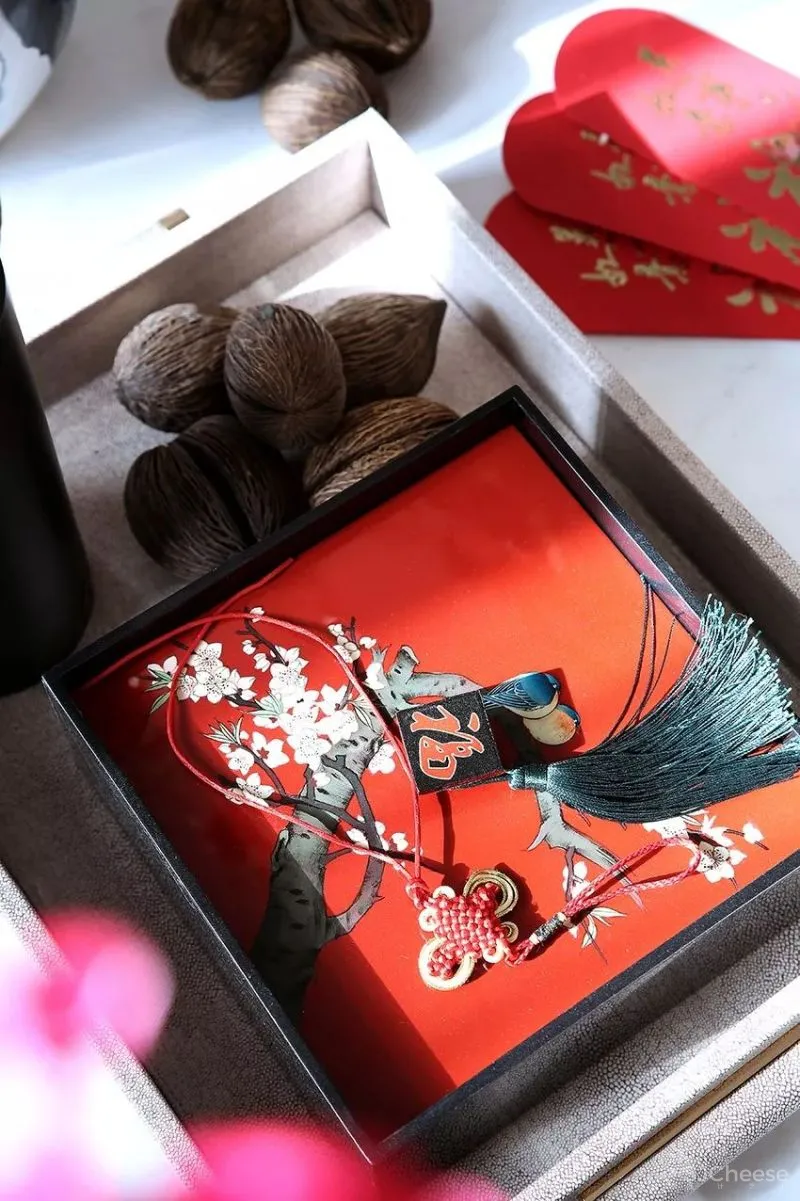 【元宵佳节】最美中国红，让爱回家团圆！