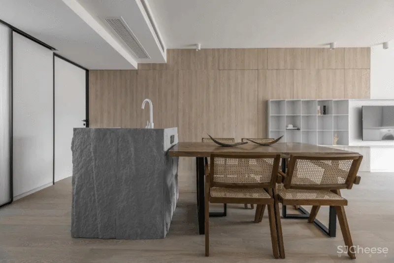 85后夫妻92㎡旧房翻新,塞下三居,却通透得不像话!更有高达35㎡收纳空间!