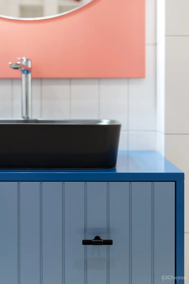 75㎡ 两房两厅，一体式橱柜这样用，收纳超多又显大