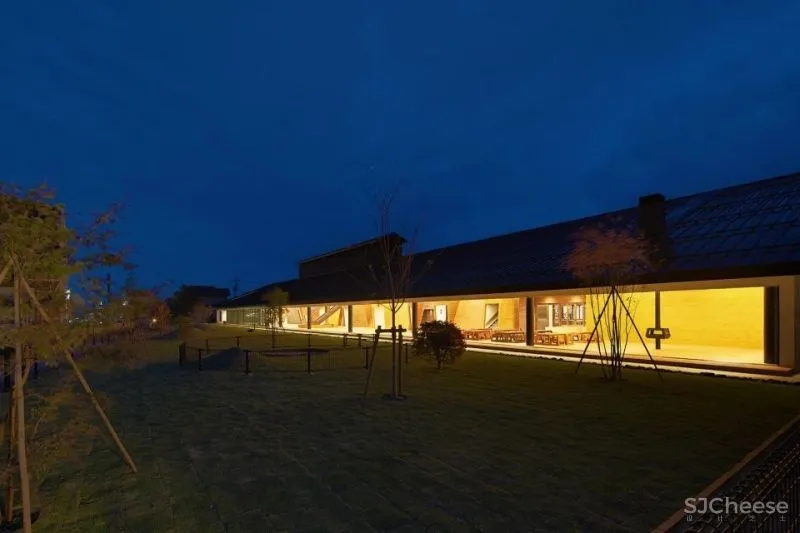 2021年首个火爆朋友圈的日本幼儿园,有钱人家的孩子无法想象的快乐!