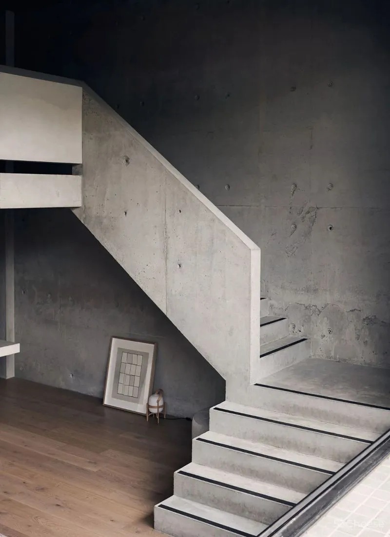 天然去雕饰的工业风 loft,混凝土也能如此高级!