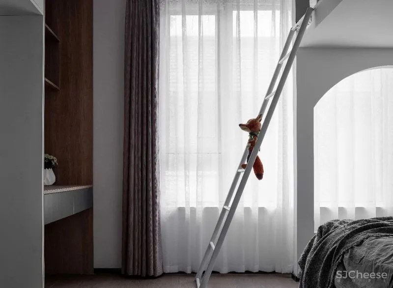 159㎡叠拼,经典黑白灰的至简之美 素图设计