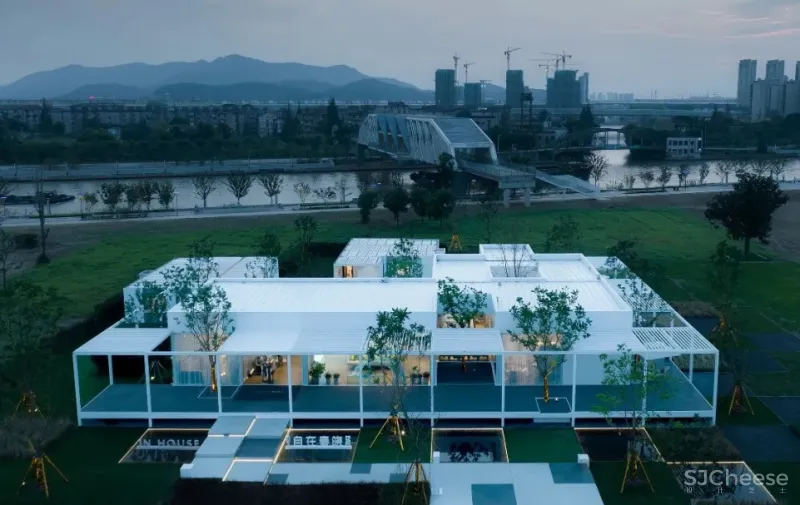 CLV - 金地:穿越四维盒子,品味生活甜与涩