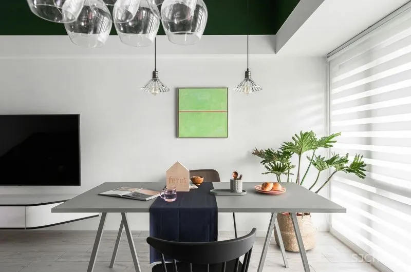 简化客厅功能,开启空间放大术!