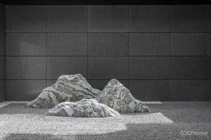 越中式，越质朴