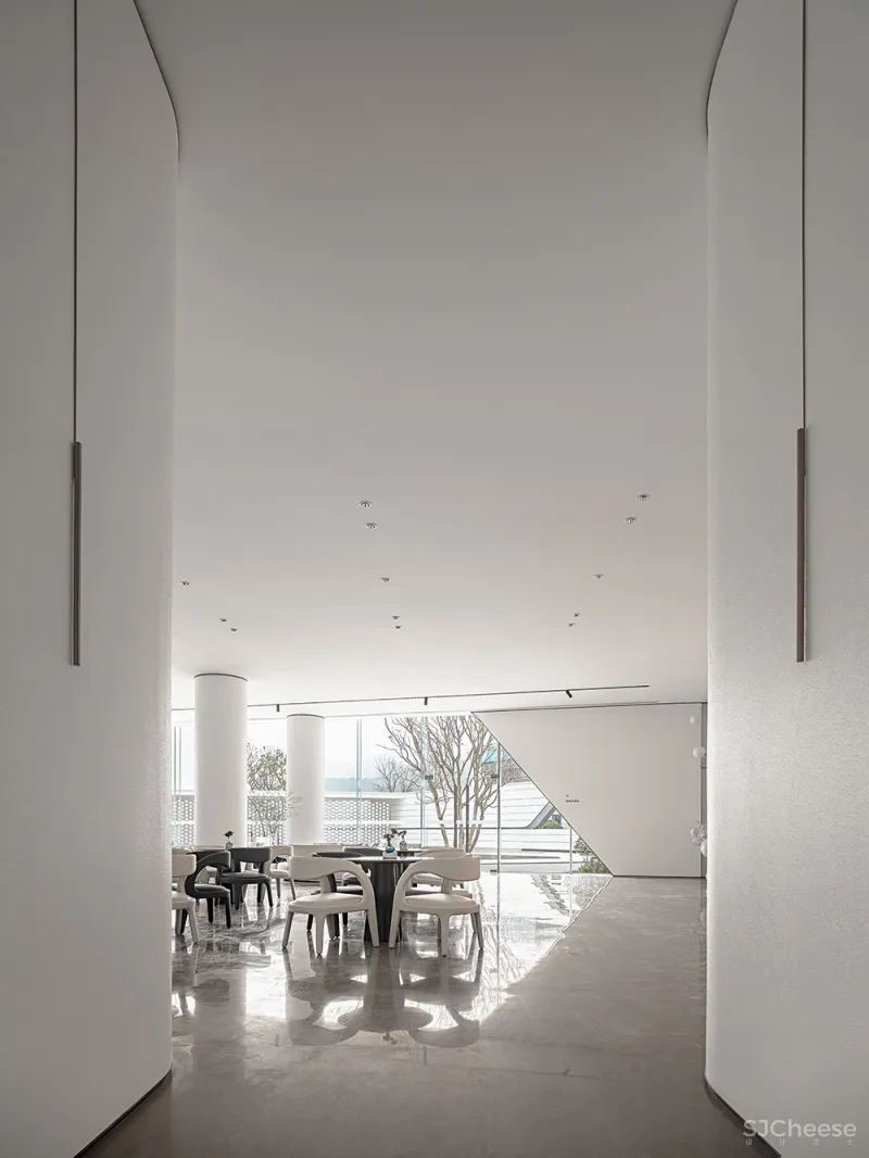 这样的极简设计，真高级！