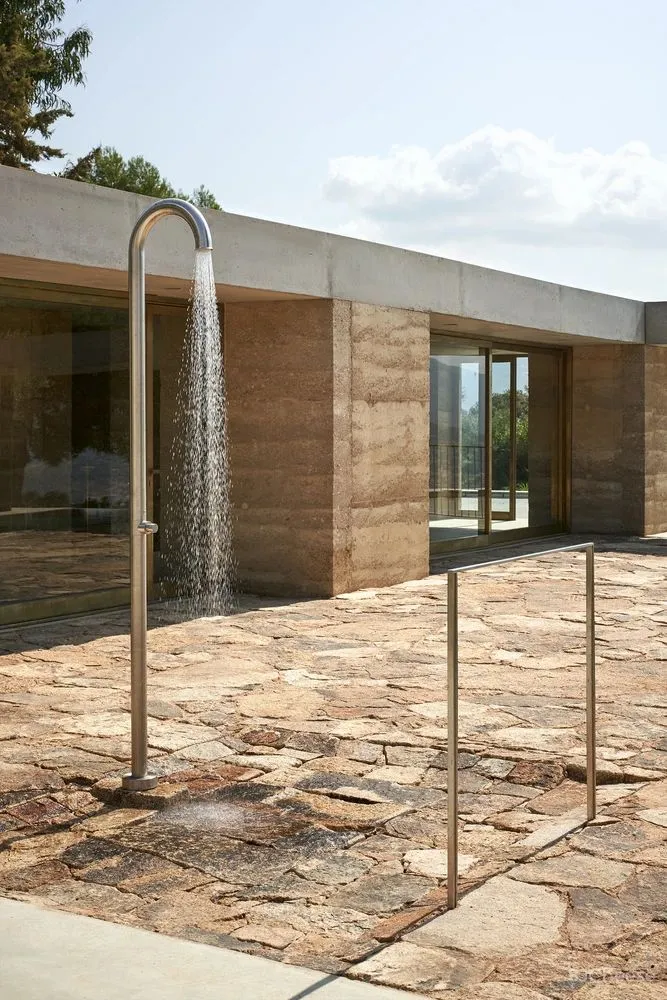 永不过时的夯土墙,自然的材料之美