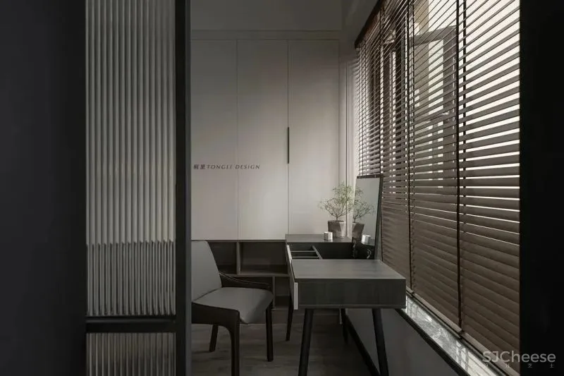 简约黑白灰,LDK一体化设计,拥有MINI花园的轻工业之家 桐里空间设计