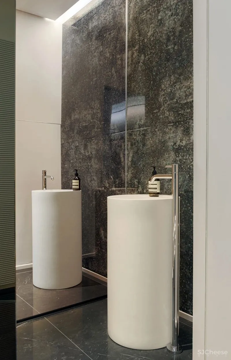 250㎡公寓大爆改,诠释出欧洲古典气质!