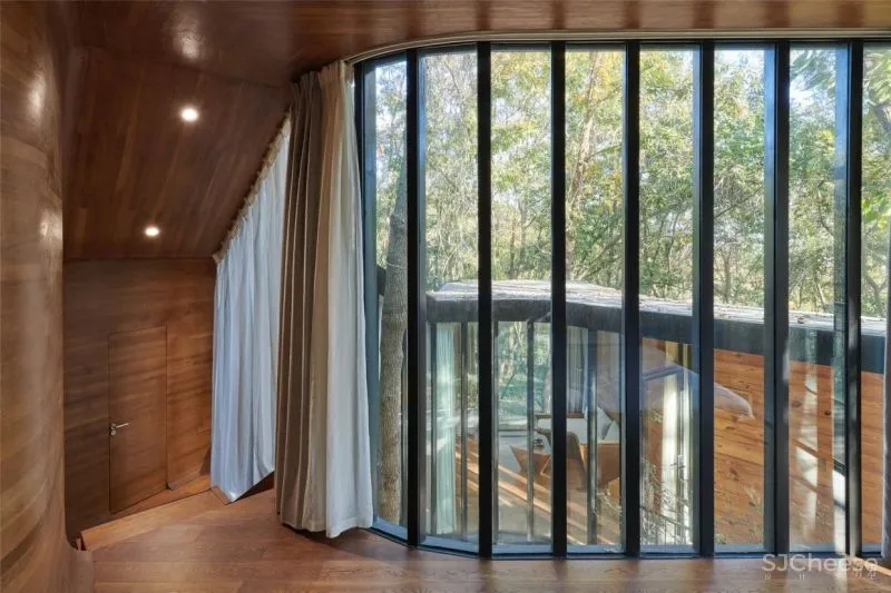 新作 四个隐于山林的温泉小屋