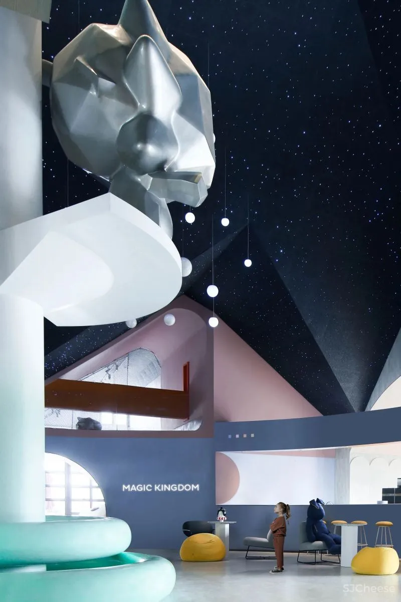 源于安徒生的设计灵感,钢筋水泥下的童话书屋 宇合光年