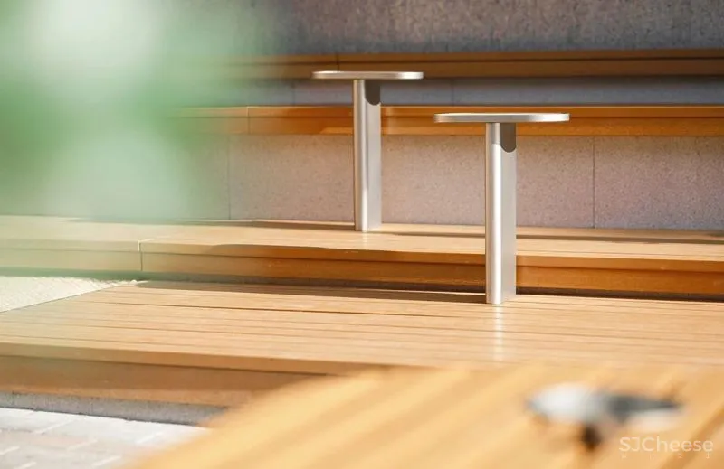 UND 深圳喜茶宠物友好主题店,萌宠社交,趣味十足