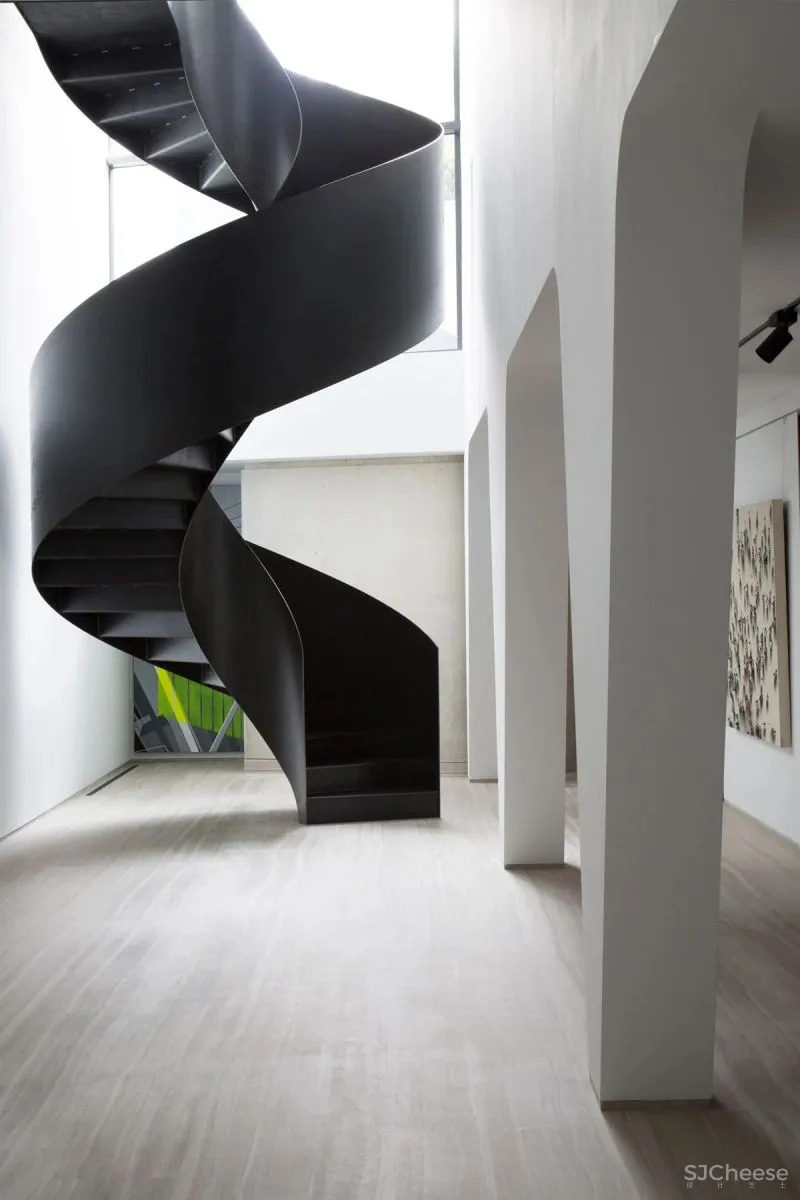 近4000㎡的豪宅,每个角落都奢华到骨子里!网友:太有钱了!