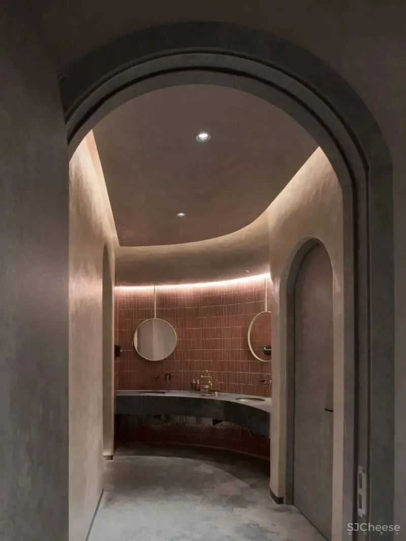 洞见——厦门0JI喔叽碳烧/酒仓 蔡荣伟