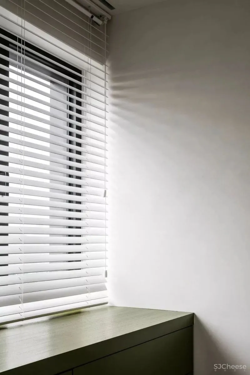 比利时极简设计,朴实!