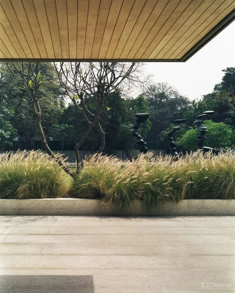 Christian Liaigre-是法国天才室内设计师和建筑师!