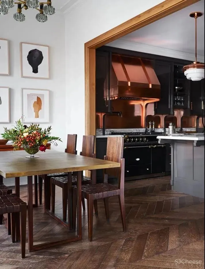 见过复古风的豪宅吗?不得不说,这设计太高级了!