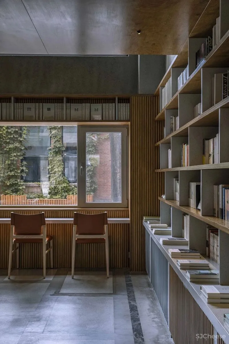被倾听的书店空间设计