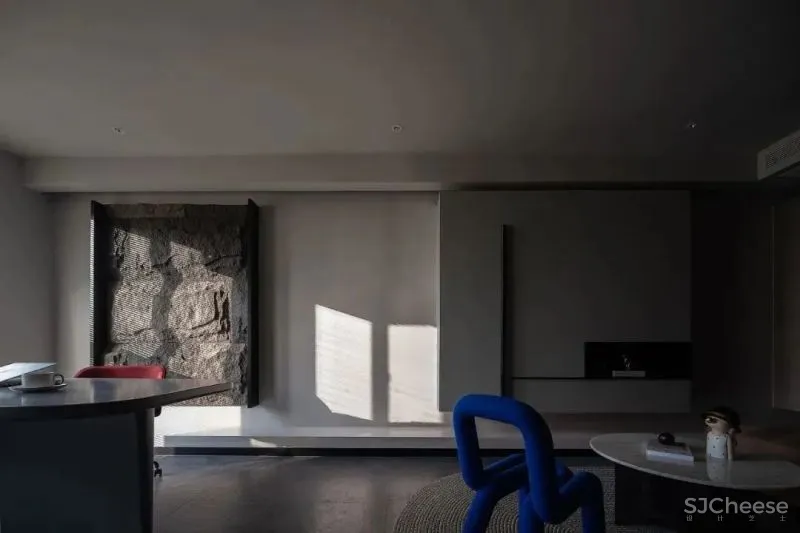 立方体m³:深海蓝索引的美学世界 本白空间