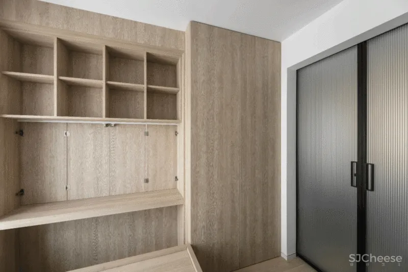 85后夫妻92㎡旧房翻新,塞下三居,却通透得不像话!更有高达35㎡收纳空间!