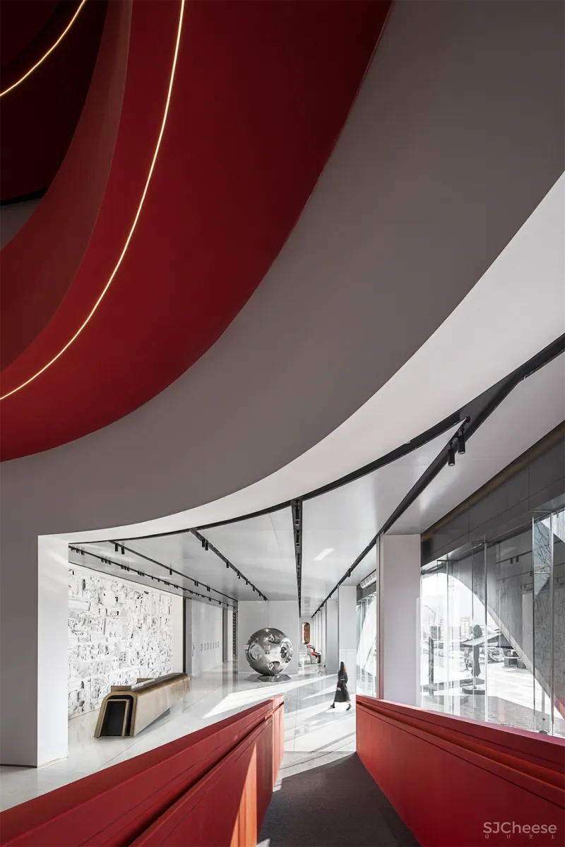 共生形态 未来公式——科技与情感的营造