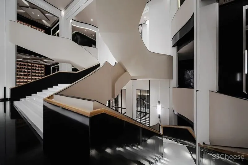 元禾大千 虚拟与冲突,探索未知的永恒