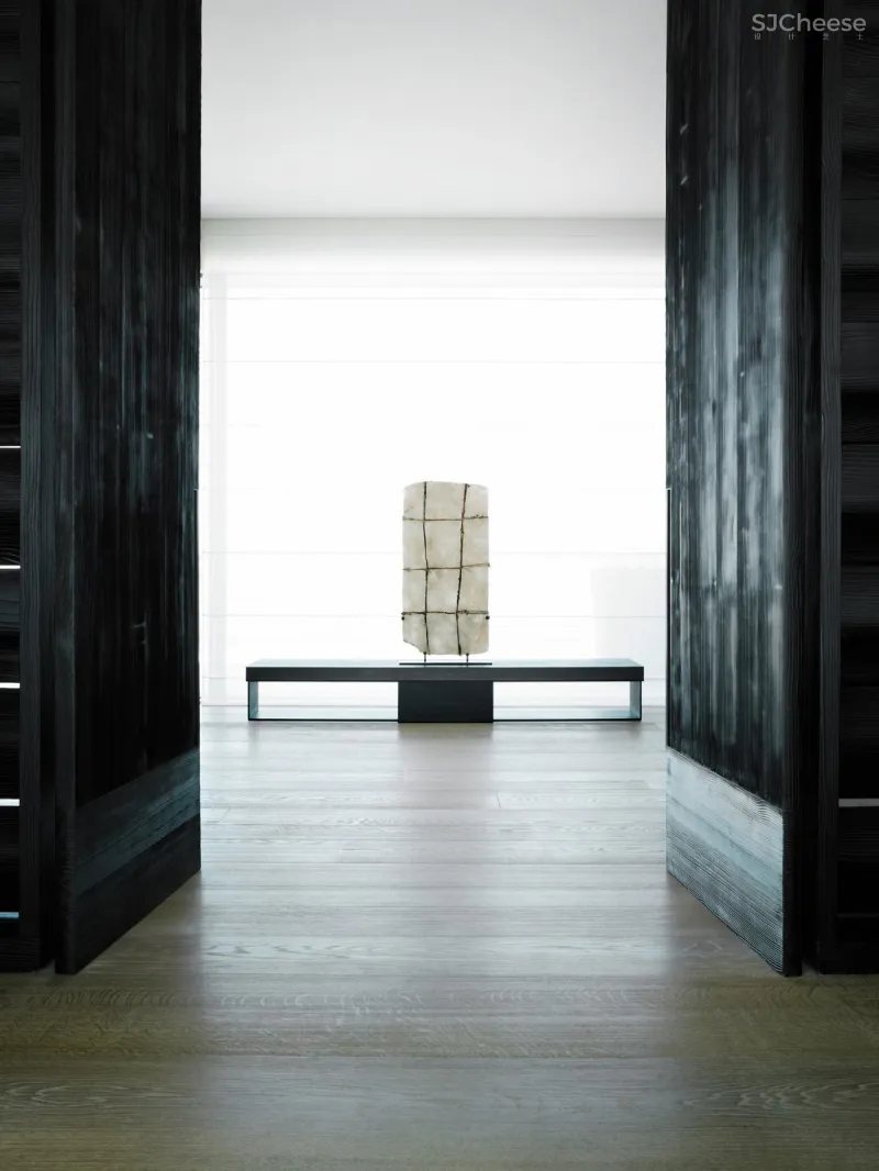 Christian Liaigre-是法国天才室内设计师和建筑师!