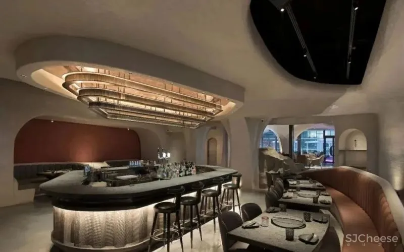 洞见——厦门0JI喔叽碳烧/酒仓 蔡荣伟