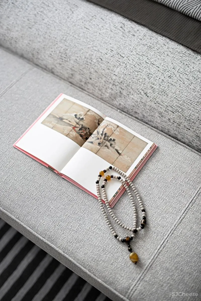 轻奢新中式，2021年开始流行这样装了！