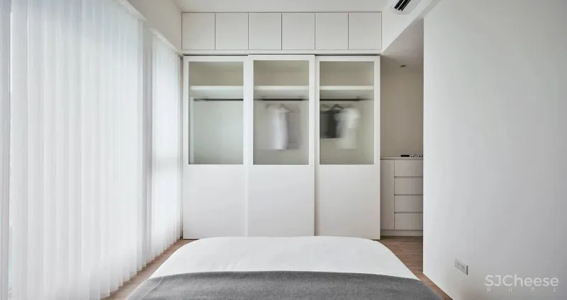 简化客厅功能,开启空间放大术!