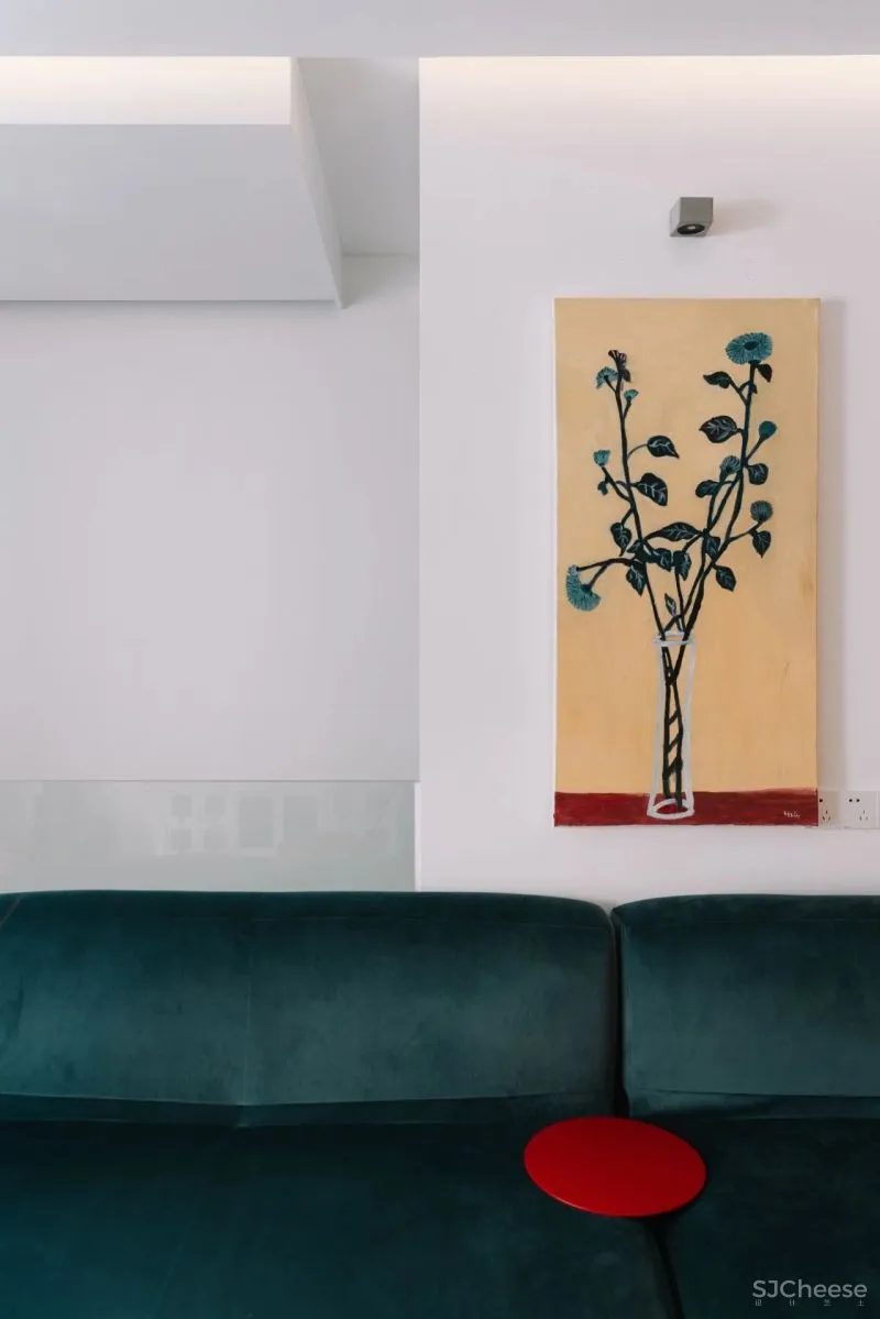 重庆鬼才设计师,教科书级别改造,地窖变身阳光房