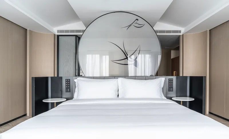 刘万彬 • 云游|云升月起,倦鸟归,梦境生