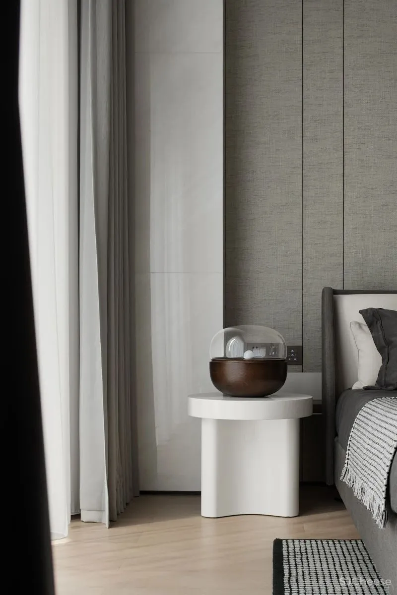 光魅 唐忠汉新作