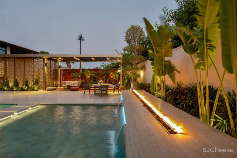 宝格丽又火了!斥资1.3亿在迪拜建1620㎡超奢别墅,光厕所就有8间?!