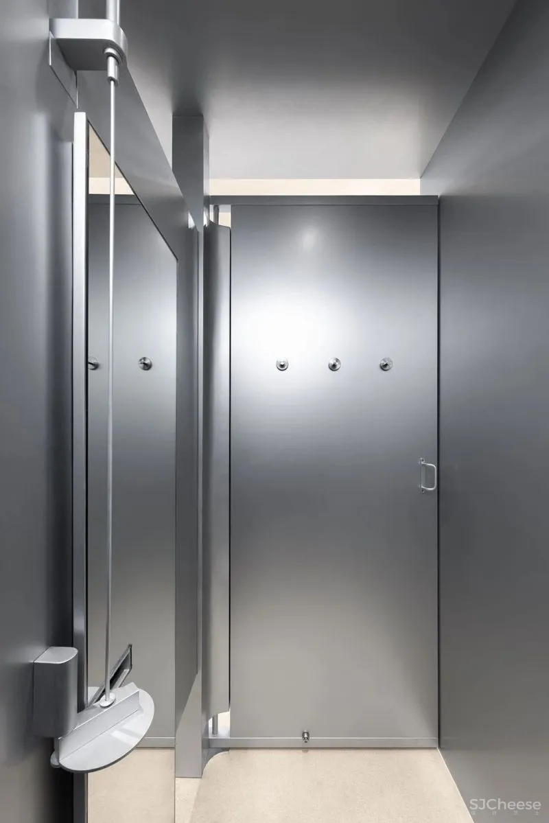 Some Thoughts 李京泽 蕉内深圳概念店,探索机械美学装置的趣味性