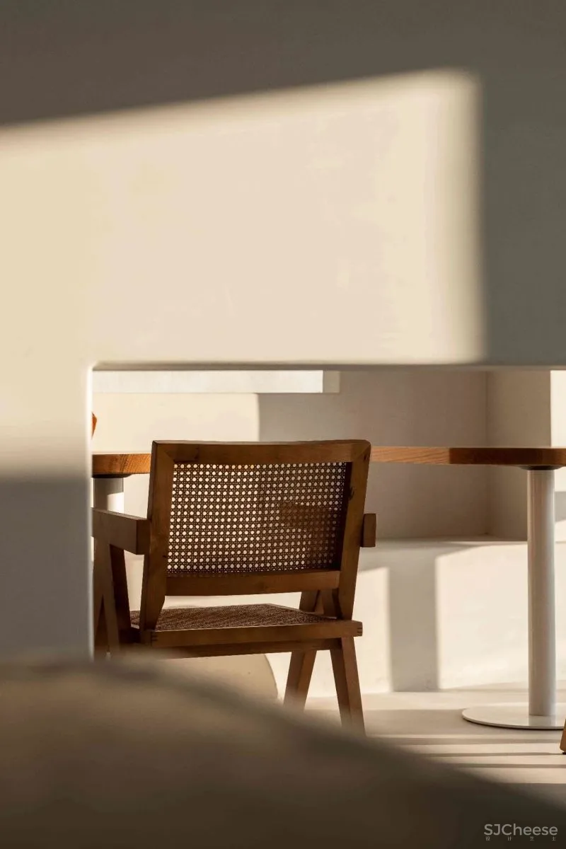 400㎡极简白咖啡馆,重塑建筑几何之美 一野设计