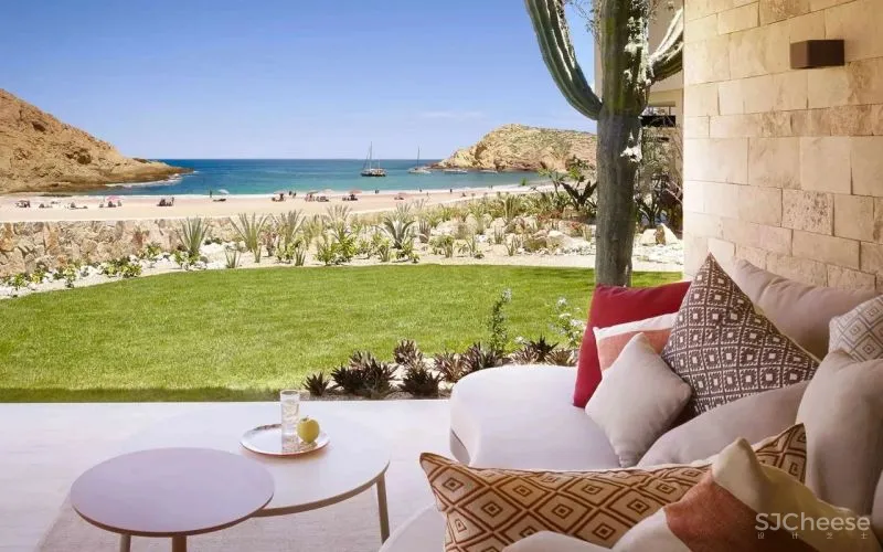 蒙太奇洛斯卡沃斯酒店