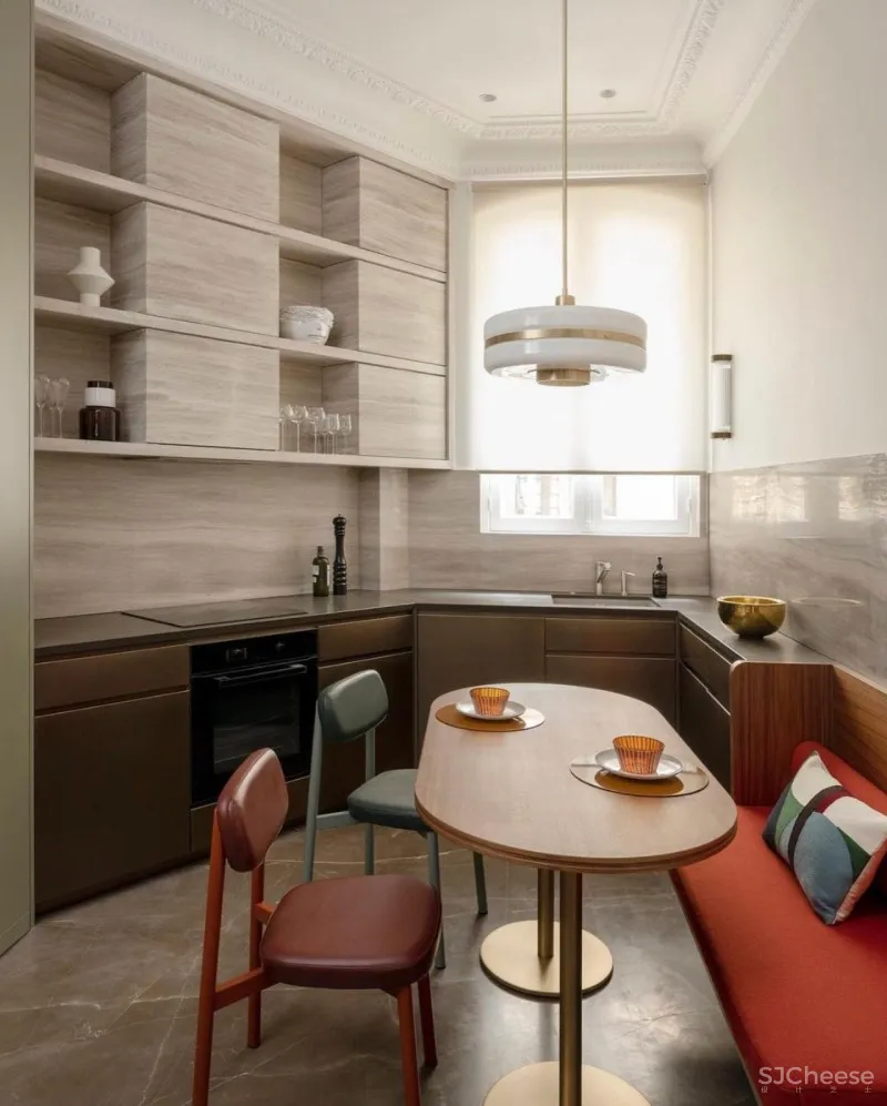 Fleur Delesalle \ 既复古 亦当代