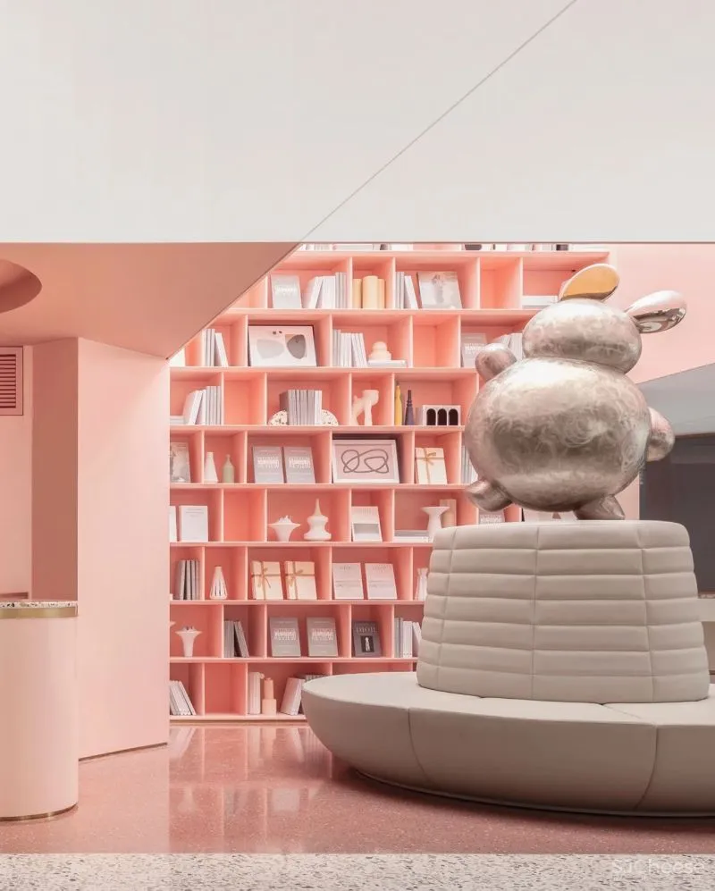 Fly to the moon丨SNP 尚诺柏纳