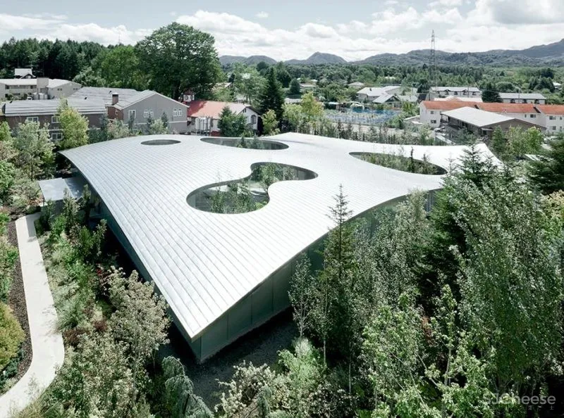 西泽立卫建筑事务所 画家千住博美术馆