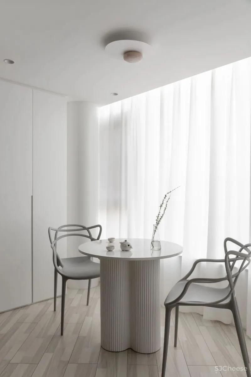 两道弧线串联起来的家，重新定义功能 理居设计