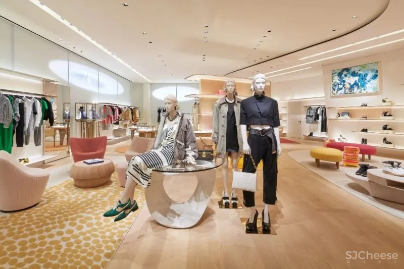 LV东京银座新店开业,御用设计师青木淳的“水光感”立面设计亮了!