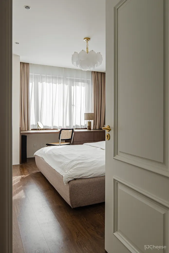 研究生小姐姐的91㎡一人居,两室改一室,换来通透客餐厅!奶油色太温柔!