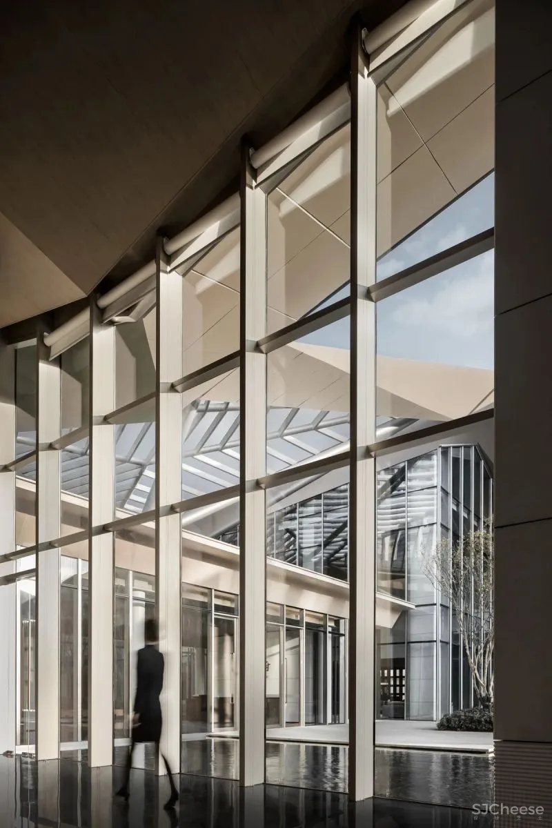 CCD 活化“富春山居圖”盡顯千年紙都的國際范兒