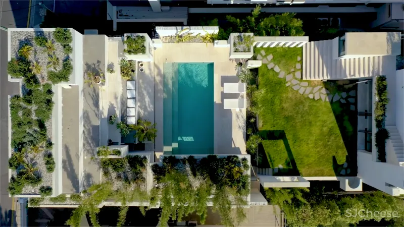 这栋房子的屋顶花园,设计得太美了