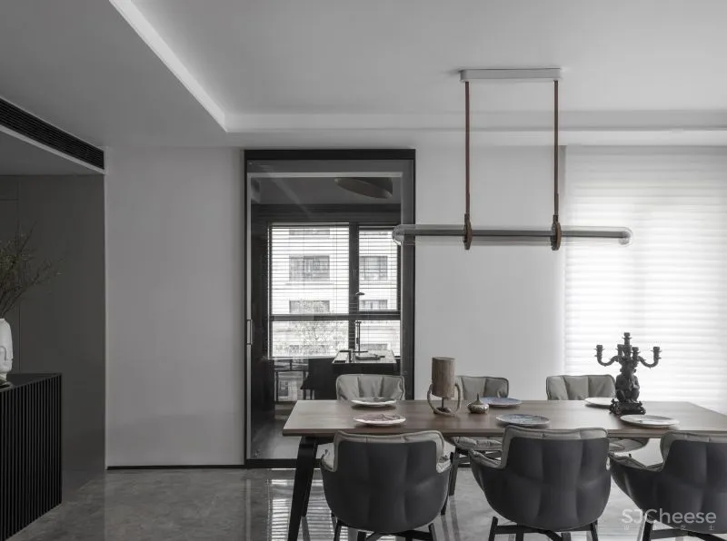 空间连通却互不干扰,全屋隐形收纳,上海190㎡大平层到底什么样?