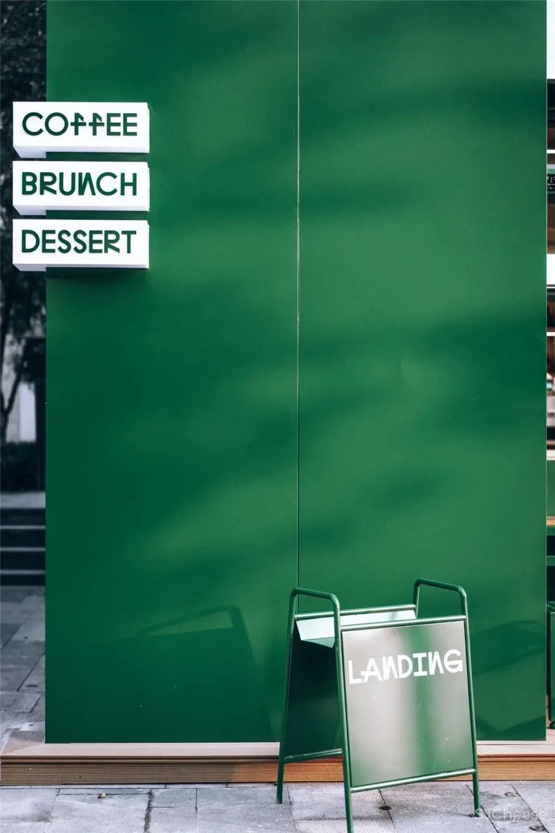 绿色复古的咖啡厅,拍照超级出片哦