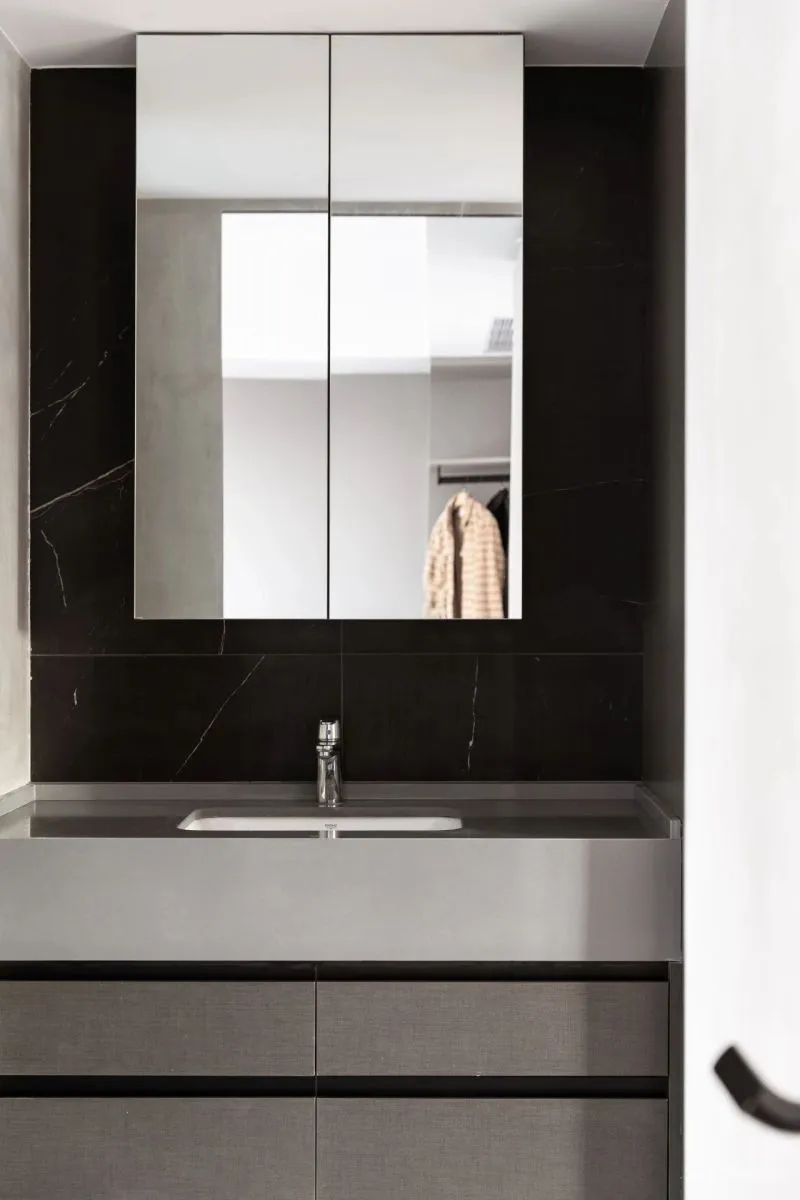 何雨晴•吴晨 × 私宅:影像中的表白