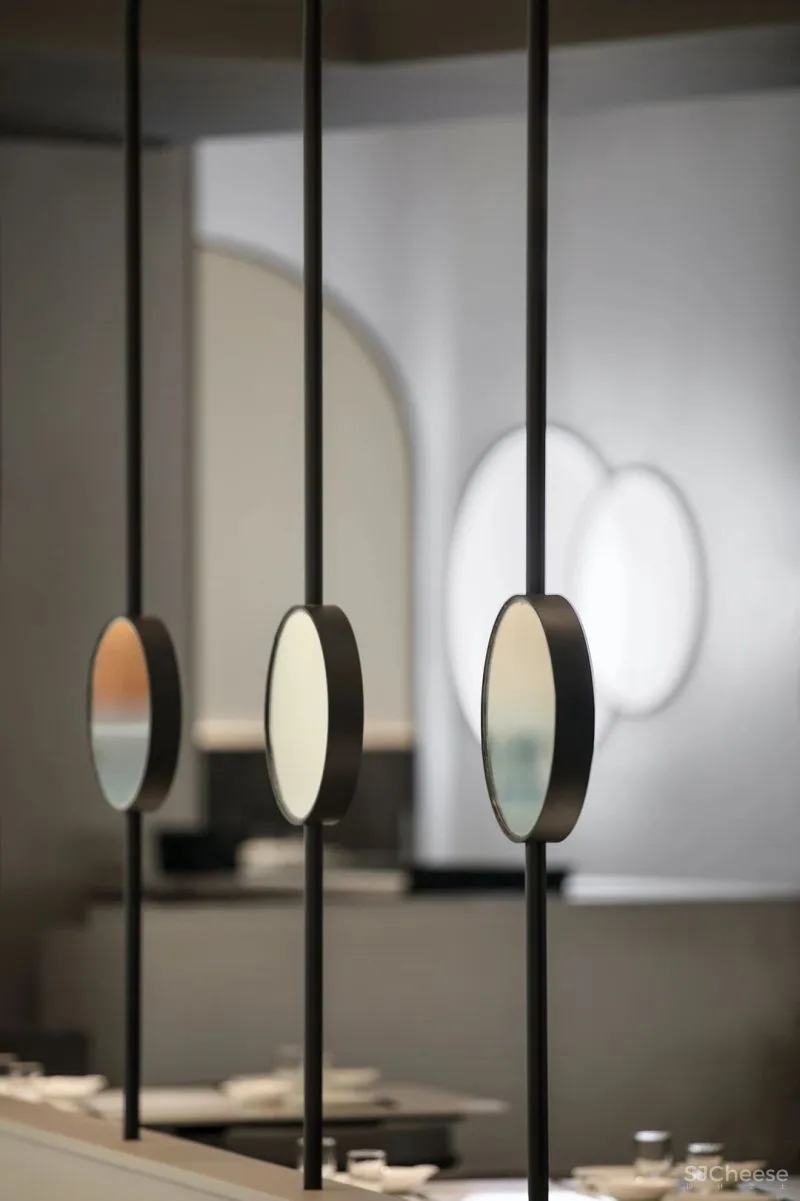 马艾洋 不一样的川菜馆,满满的极简与时尚