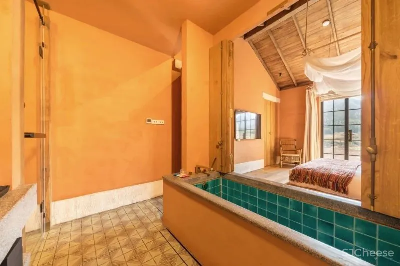 独家首发!江浙沪超野奢摩洛哥风情民宿,面朝湖泊坐拥田园,开业就吸引爆火综艺来录制!